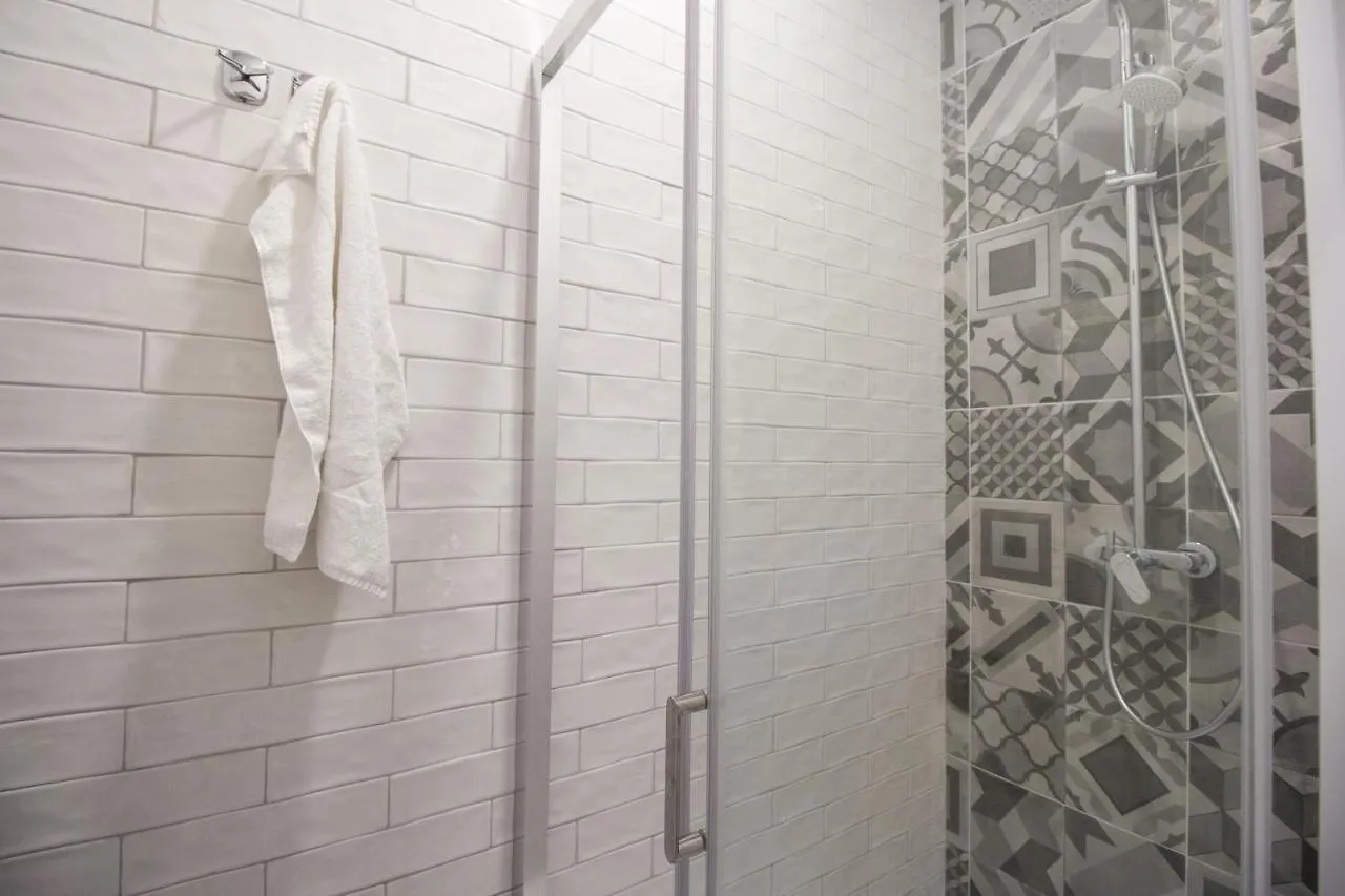 Dandelion Hostel 자다르